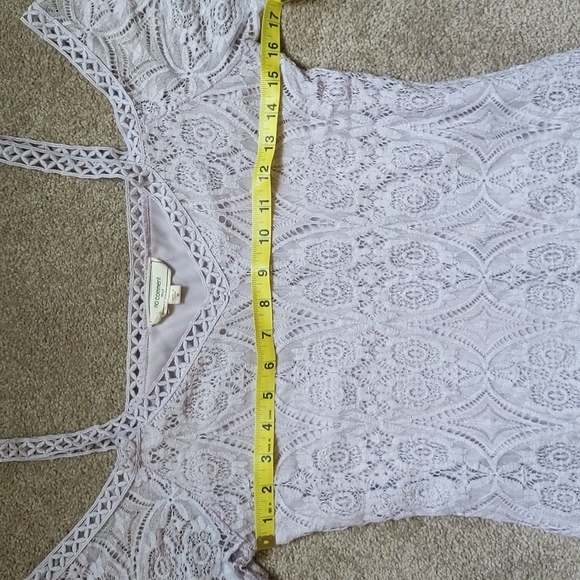 Lilac Cold Shoulder Lacey Top - Picture 5 of 5